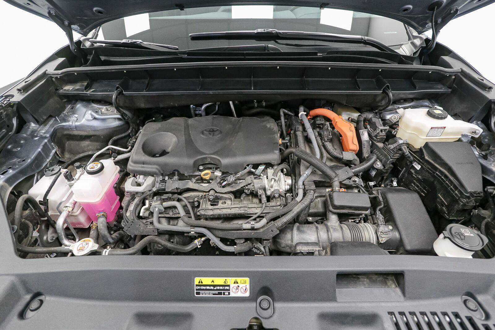 Used 2023 Toyota Highlander XLE AWD/4WD image 15