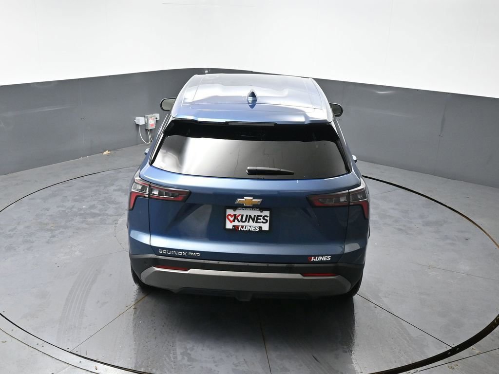 Used 2025 Chevrolet Equinox LT AWD/4WD image 48