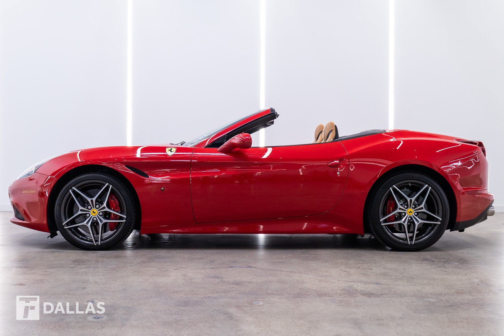Used 2016 Ferrari California T