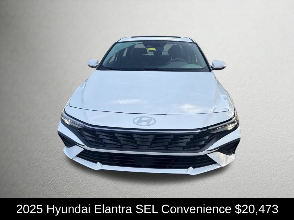 Used 2025 Hyundai Elantra SEL FWD image 8