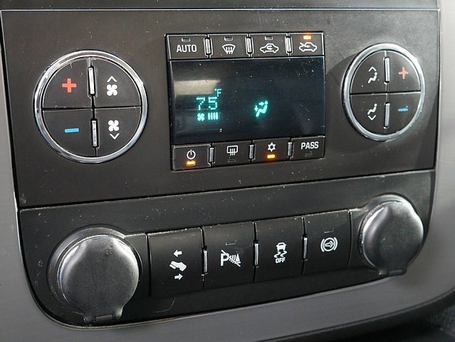 Used 2014 Chevrolet Silverado 2500 LTZ w/ LTZ Plus Package image 38