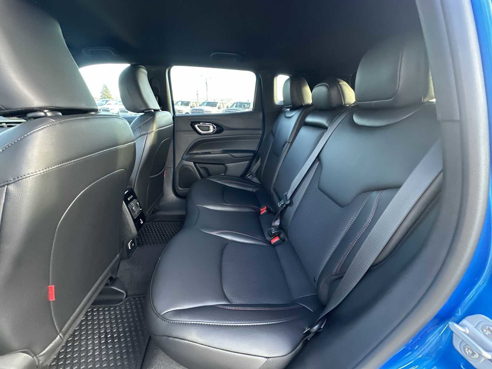 New 2026 Jeep Compass Trailhawk image 22