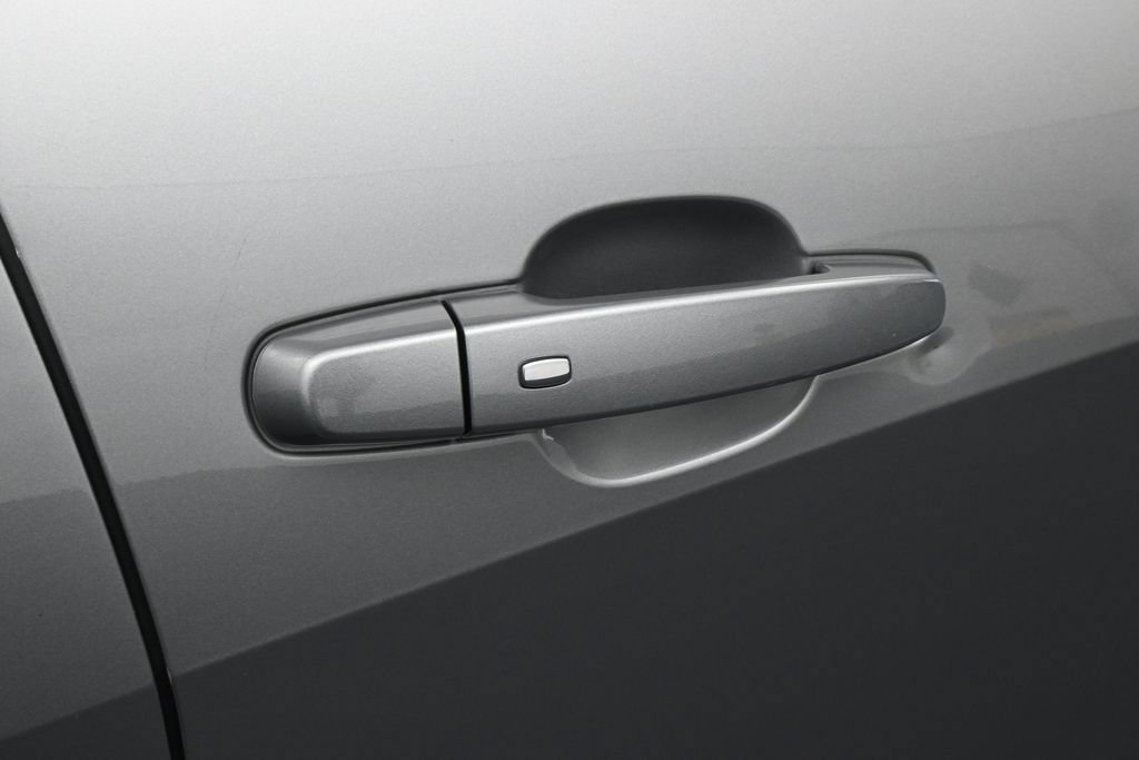 Used 2024 Chevrolet Malibu LT FWD image 38