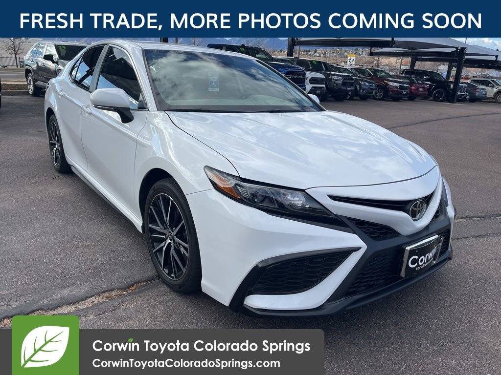 Used 2023 Toyota Camry SE