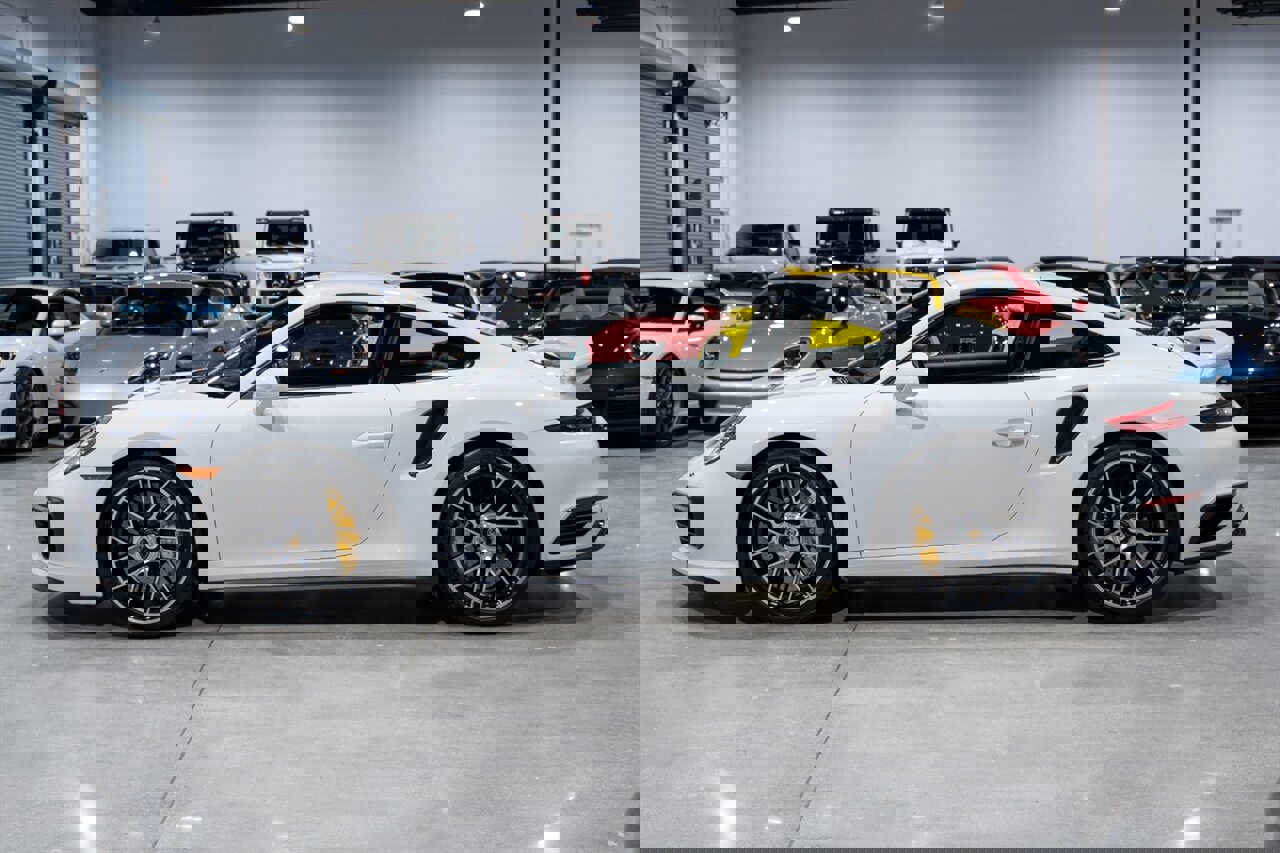 Used 2017 Porsche 911 Turbo S image 3