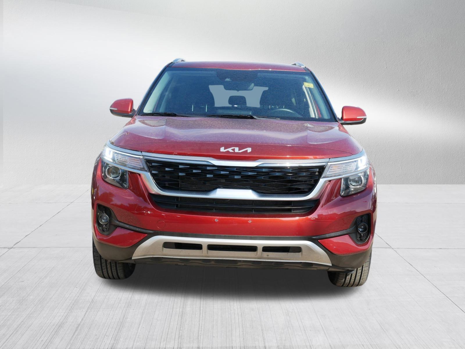 Certified 2023 Kia Seltos S w/ Navigation Package image 2