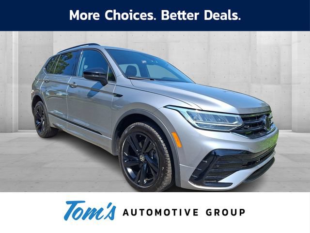 Certified 2024 Volkswagen Tiguan SE R-Line AWD/4WD image 1