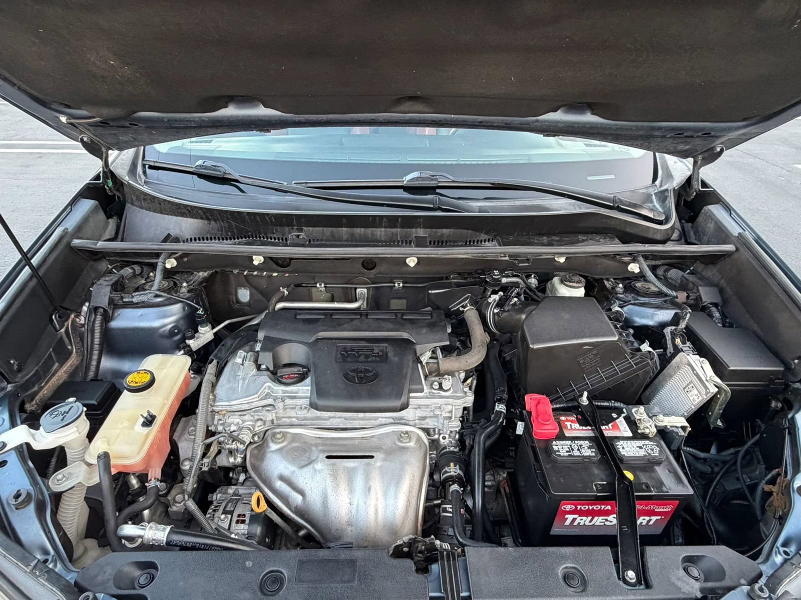 Used 2013 Toyota RAV4 Limited FWD image 29