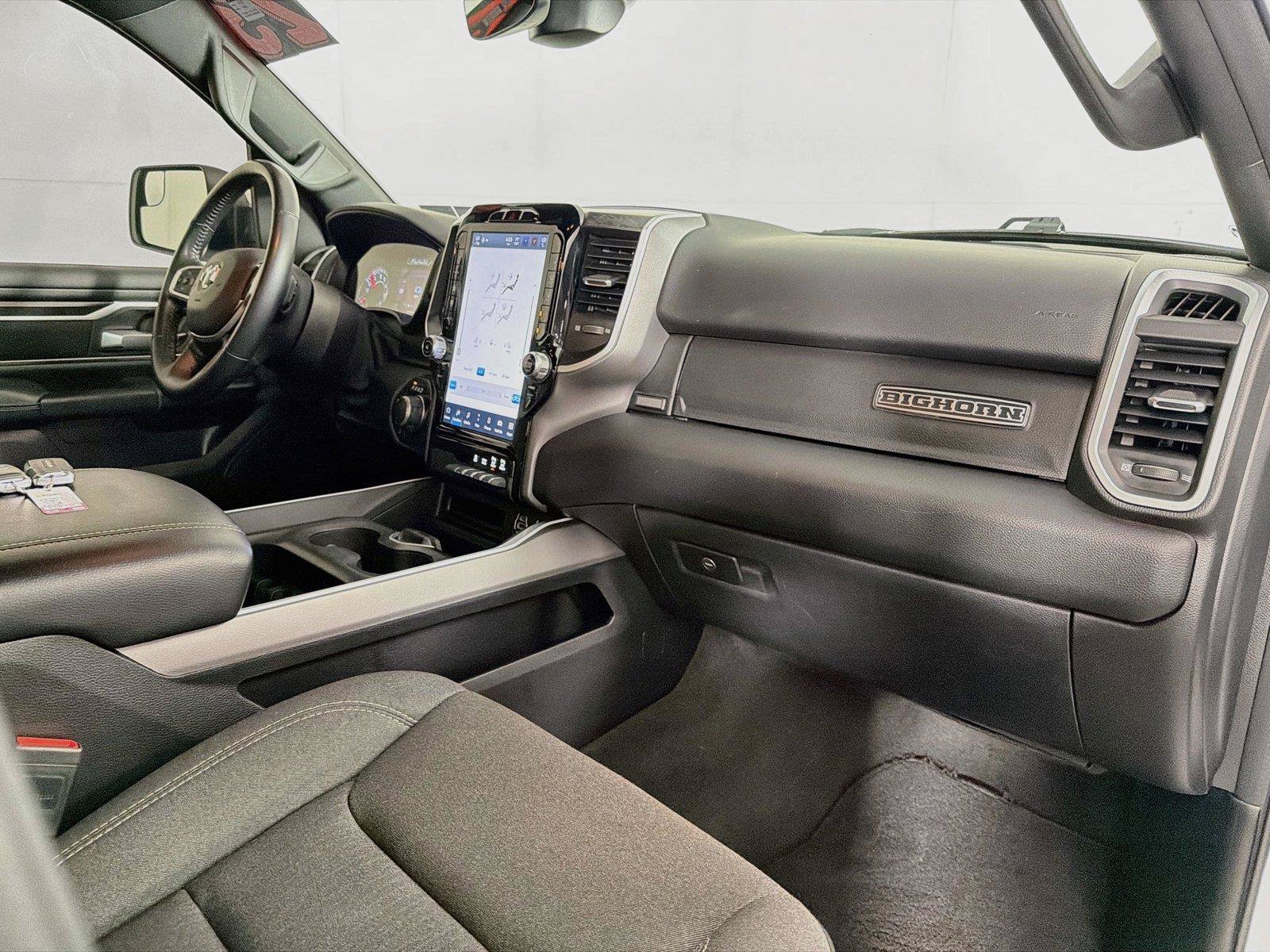 Used 2023 RAM 1500 Big Horn AWD/4WD image 32