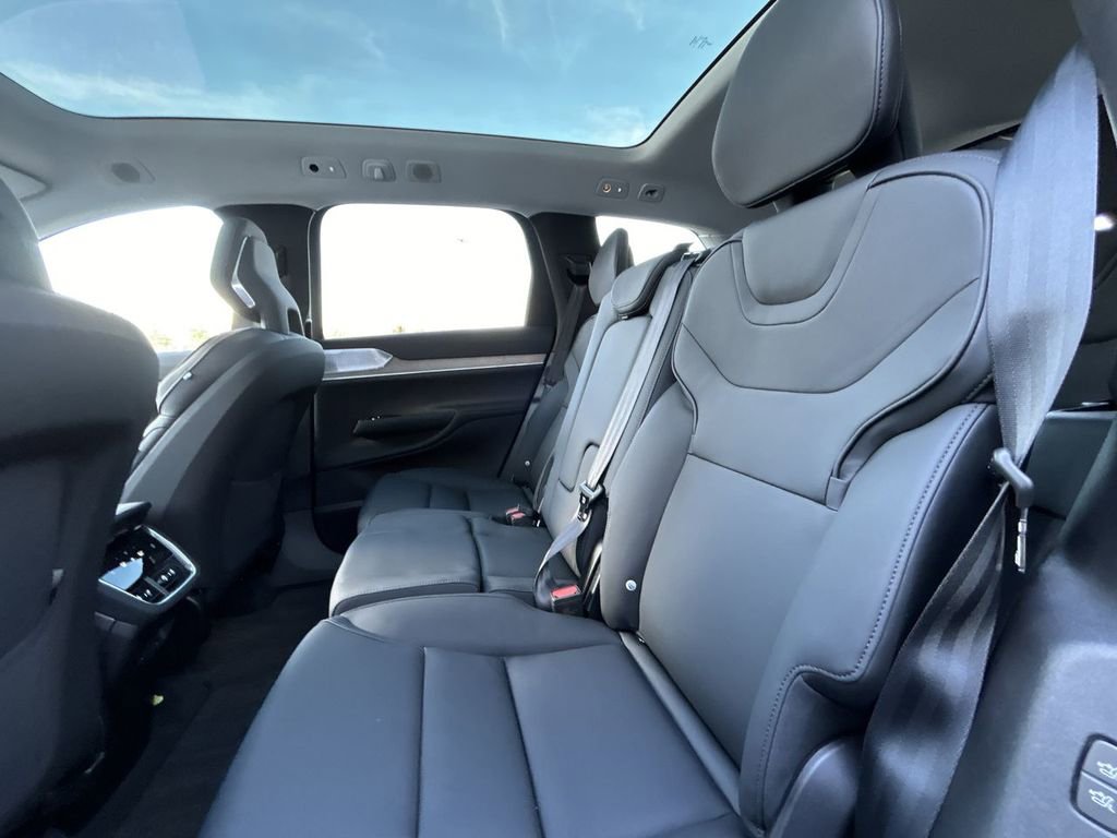 New 2025 Volvo EX90 Ultra image 13