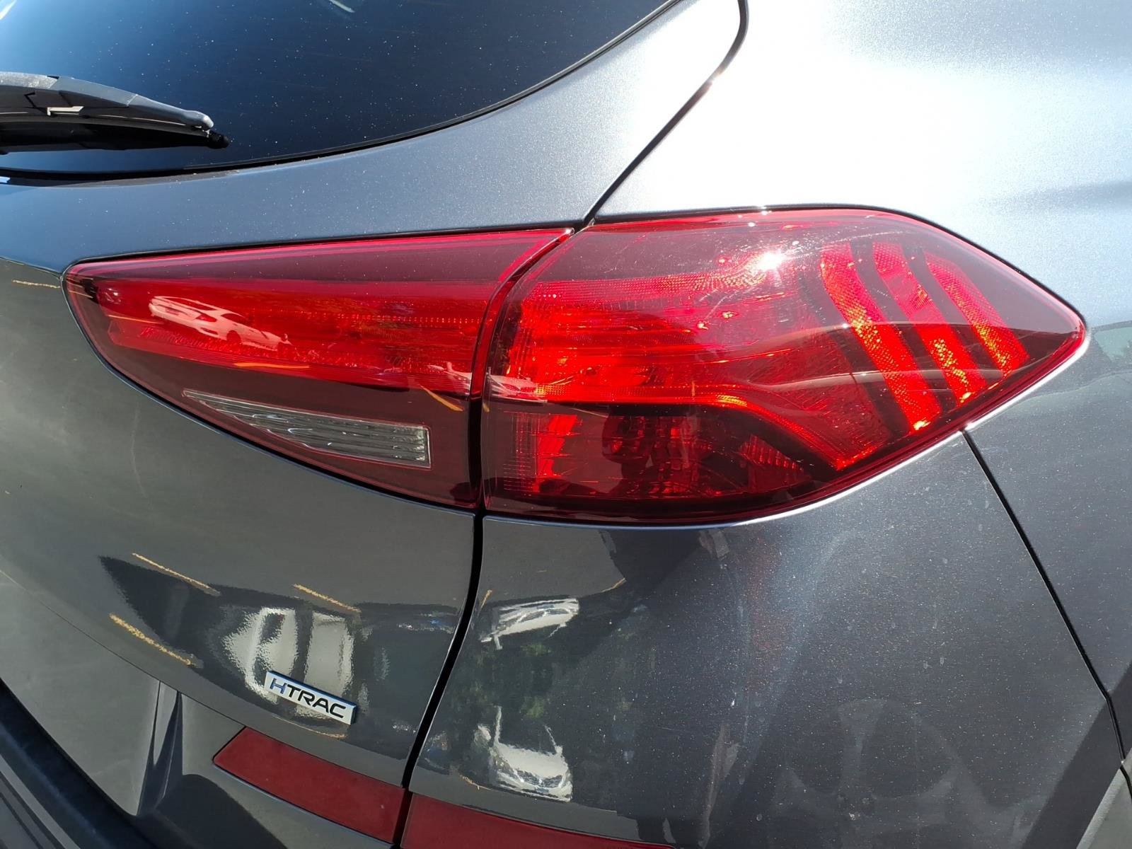Used 2019 Hyundai Tucson Value AWD/4WD image 12