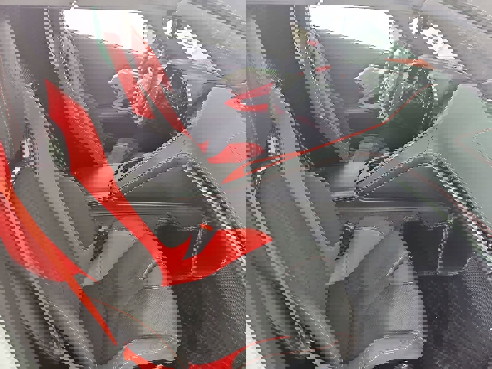 Used 2024 Chevrolet Corvette Stingray Preferred Conv w/ Battery Protection Package image 16