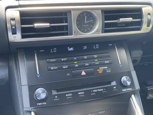 Used 2014 Lexus IS 350 w/ Luxury Package w/Gray Wood RWD image 22