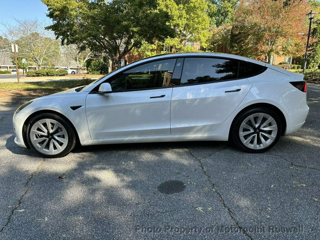 Used 2023 Tesla Model 3 Standard Range RWD image 5