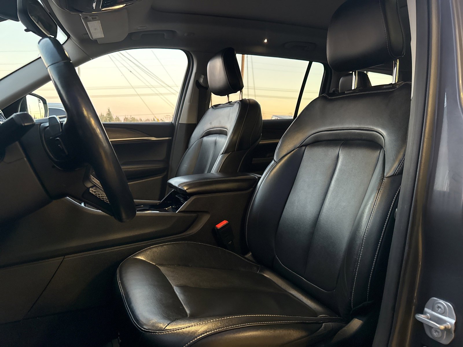 Used 2021 Jeep Grand Cherokee L Limited image 9