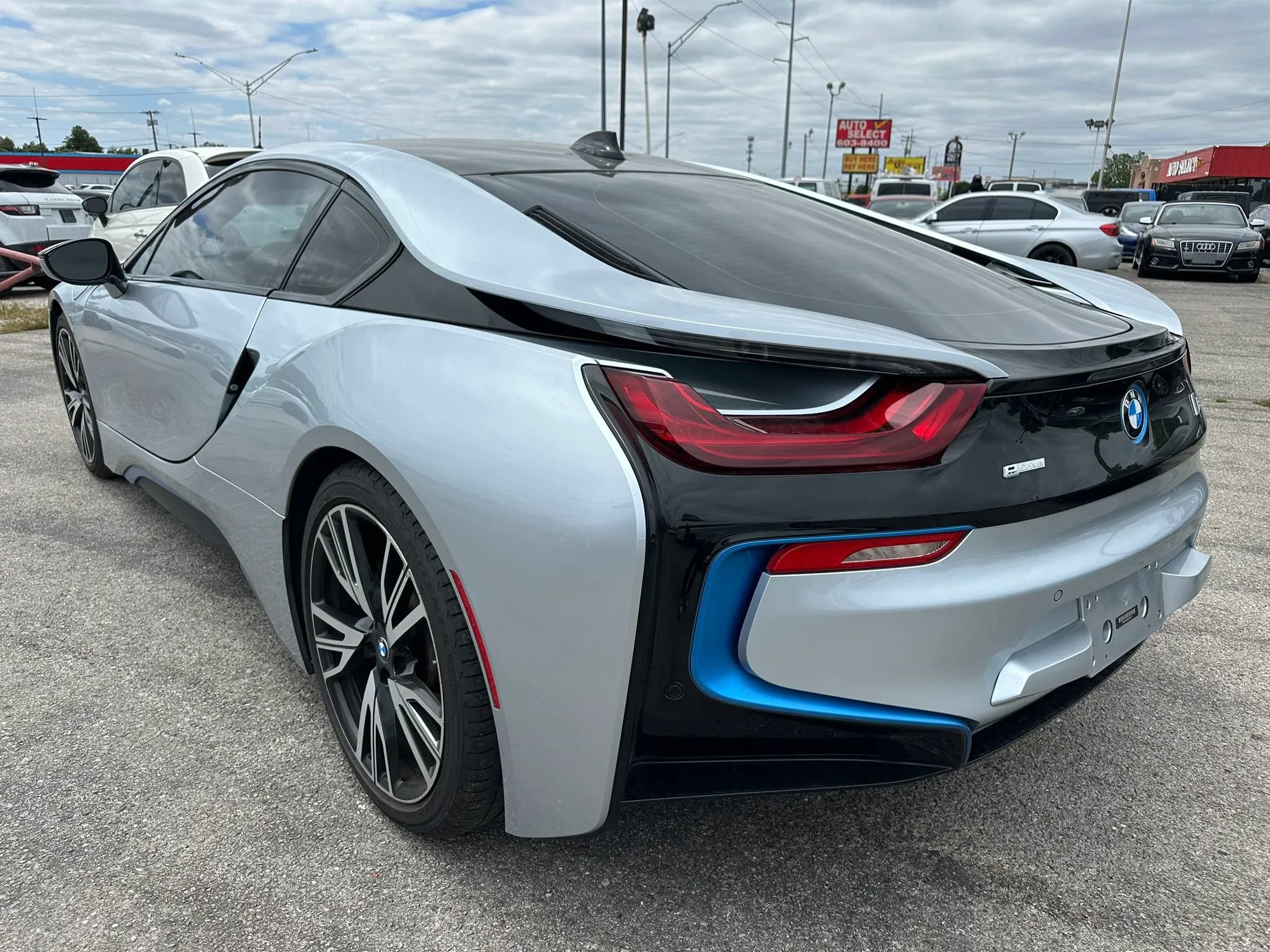 Used 2016 BMW i8 AWD/4WD image 27