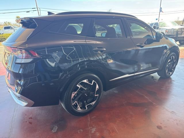 Used 2025 Kia Sportage SX image 4