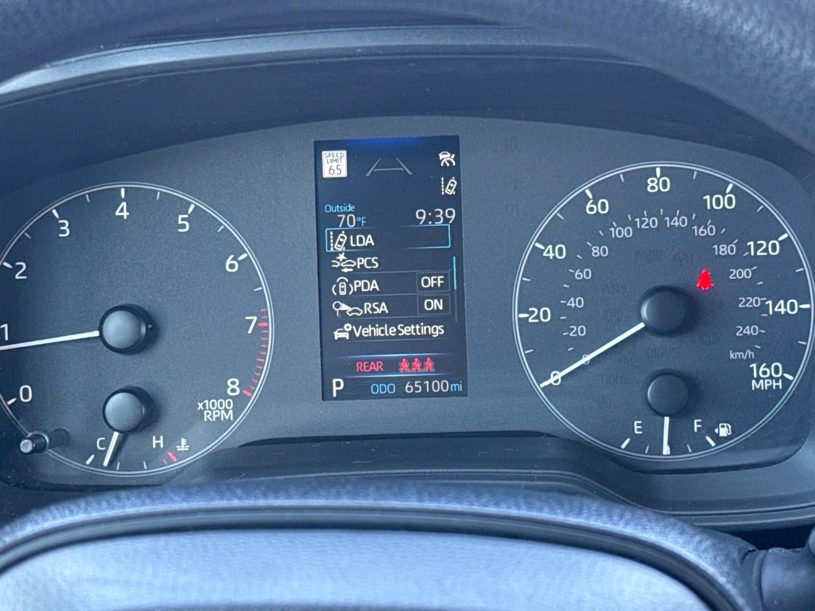 Used 2024 Toyota Corolla LE FWD image 8