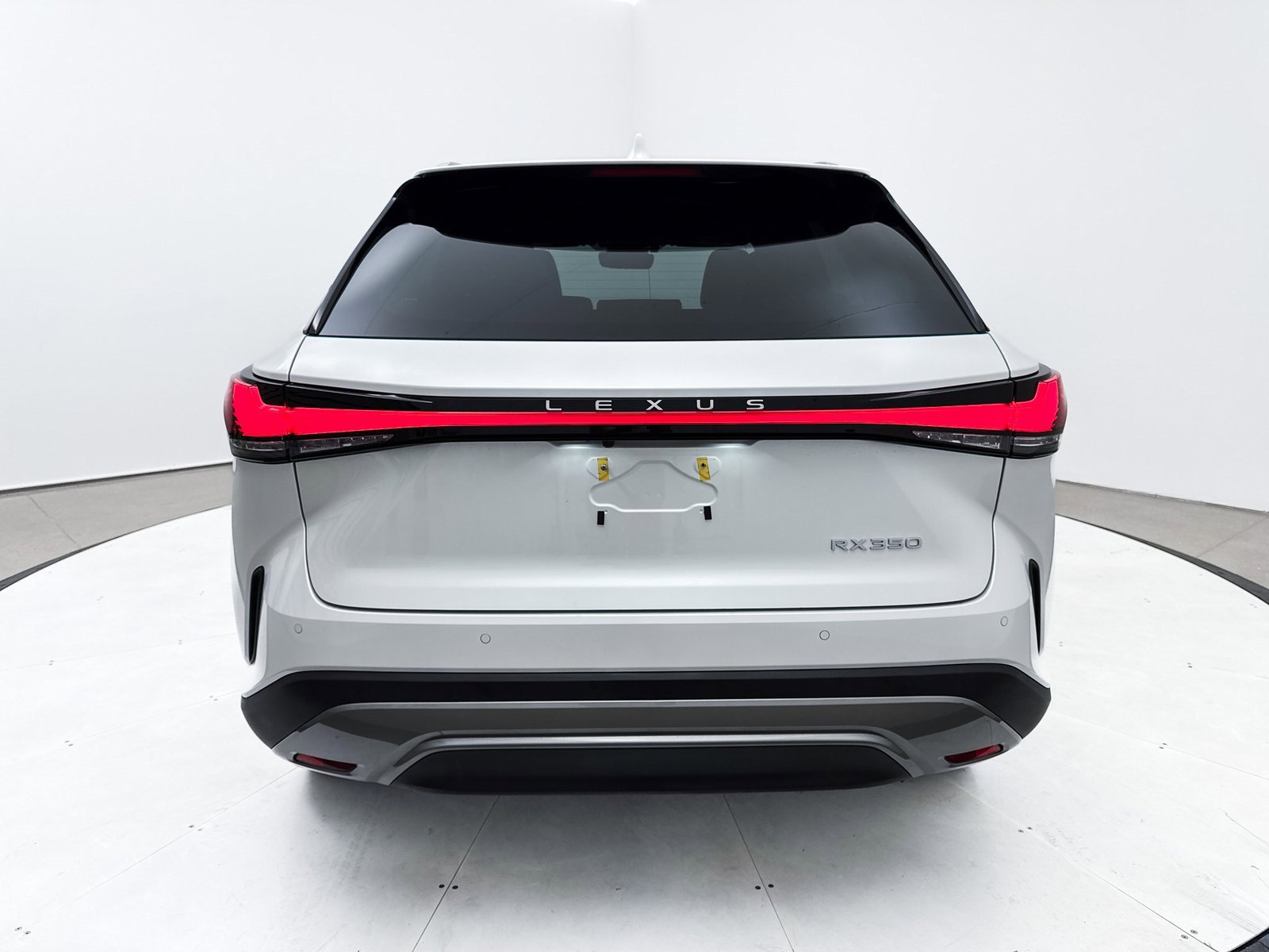 Used 2024 Lexus RX 350 Premium image 15