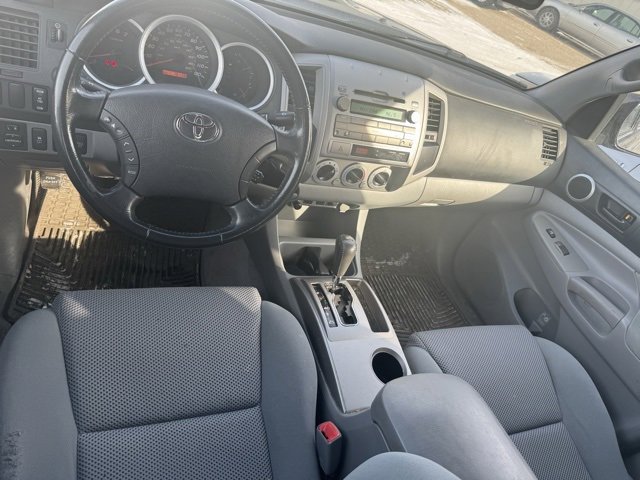 Used 2009 Toyota Tacoma 4x4 Double Cab image 2