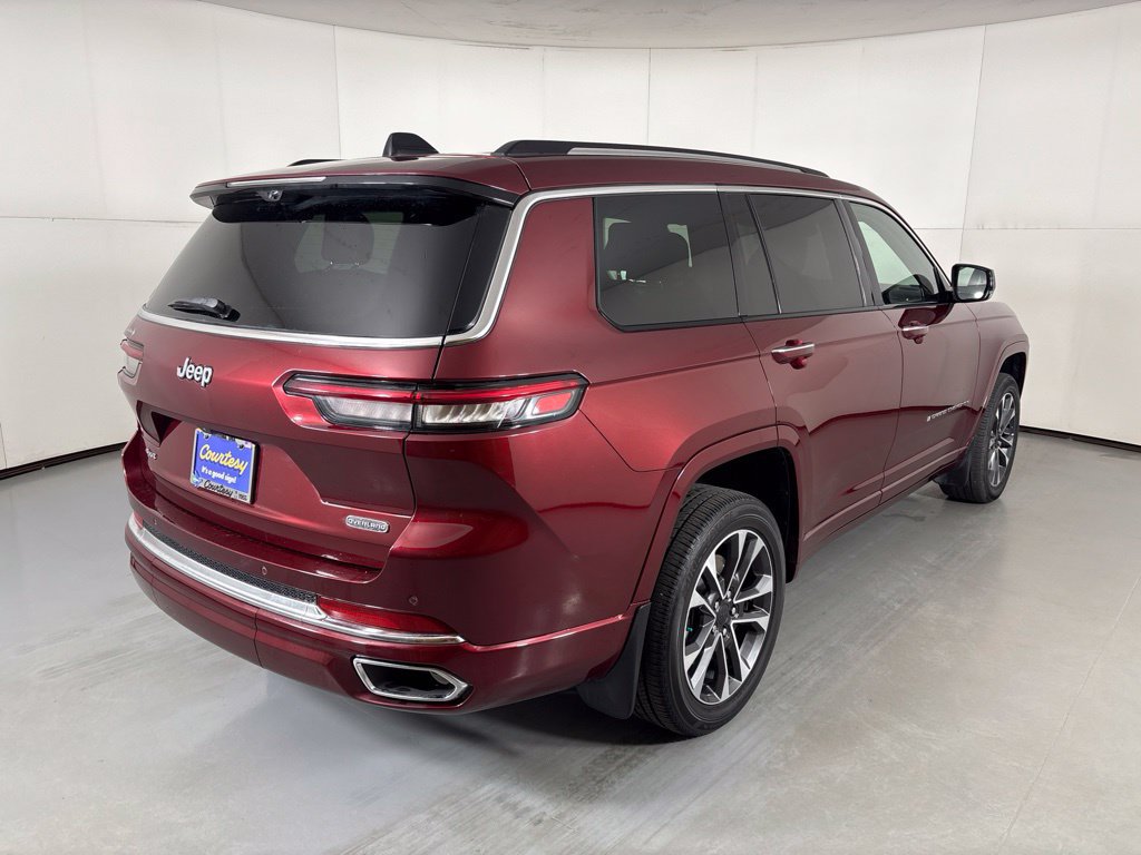 Used 2023 Jeep Grand Cherokee L Overland w/ Luxury Tech Group IV AWD/4WD image 8