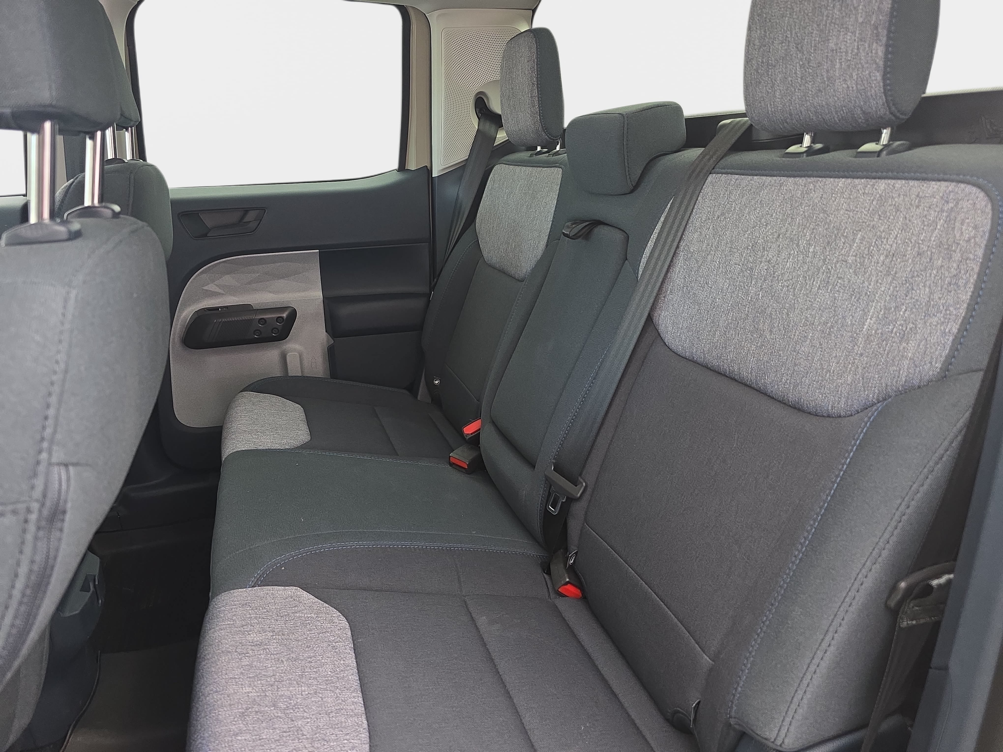 Used 2025 Ford Maverick XLT w/ XLT Luxury Package AWD/4WD image 13