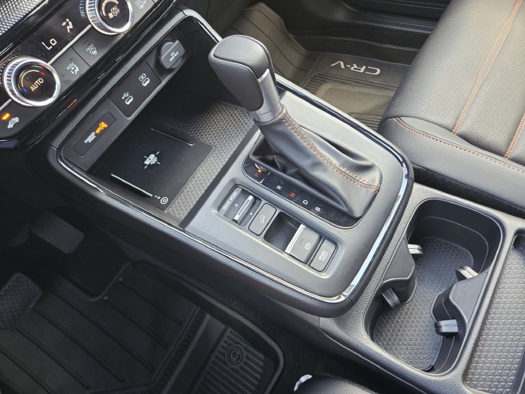 Used 2026 Honda CR-V Sport Touring image 16