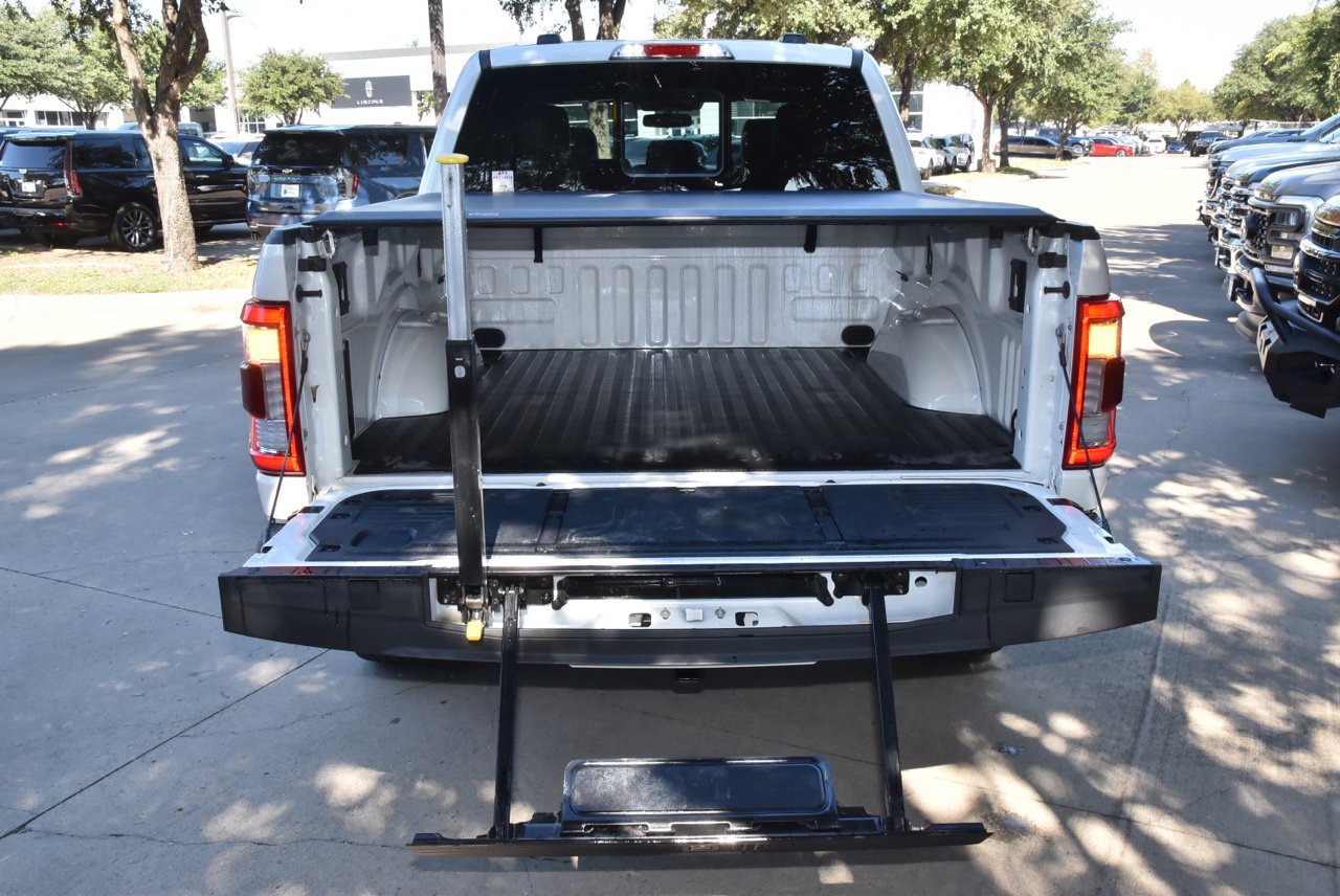Certified 2023 Ford F150 Platinum w/ Equipment Group 701A High AWD/4WD image 40