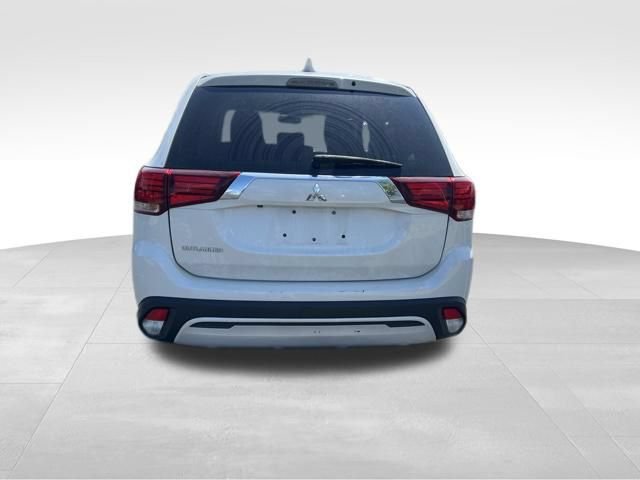 Used 2020 Mitsubishi Outlander ES FWD image 6