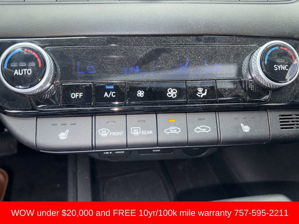 Used 2024 Hyundai Elantra SEL w/ Convenience Package FWD image 15