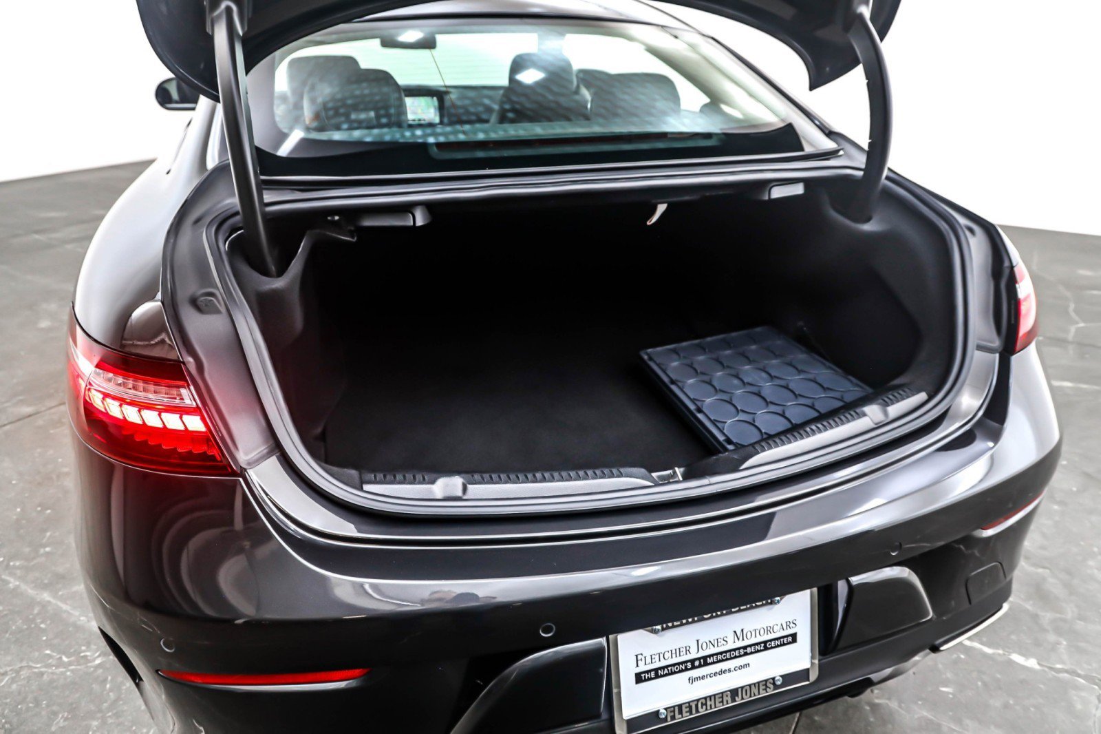 Certified 2023 Mercedes-Benz E 450 Coupe image 23