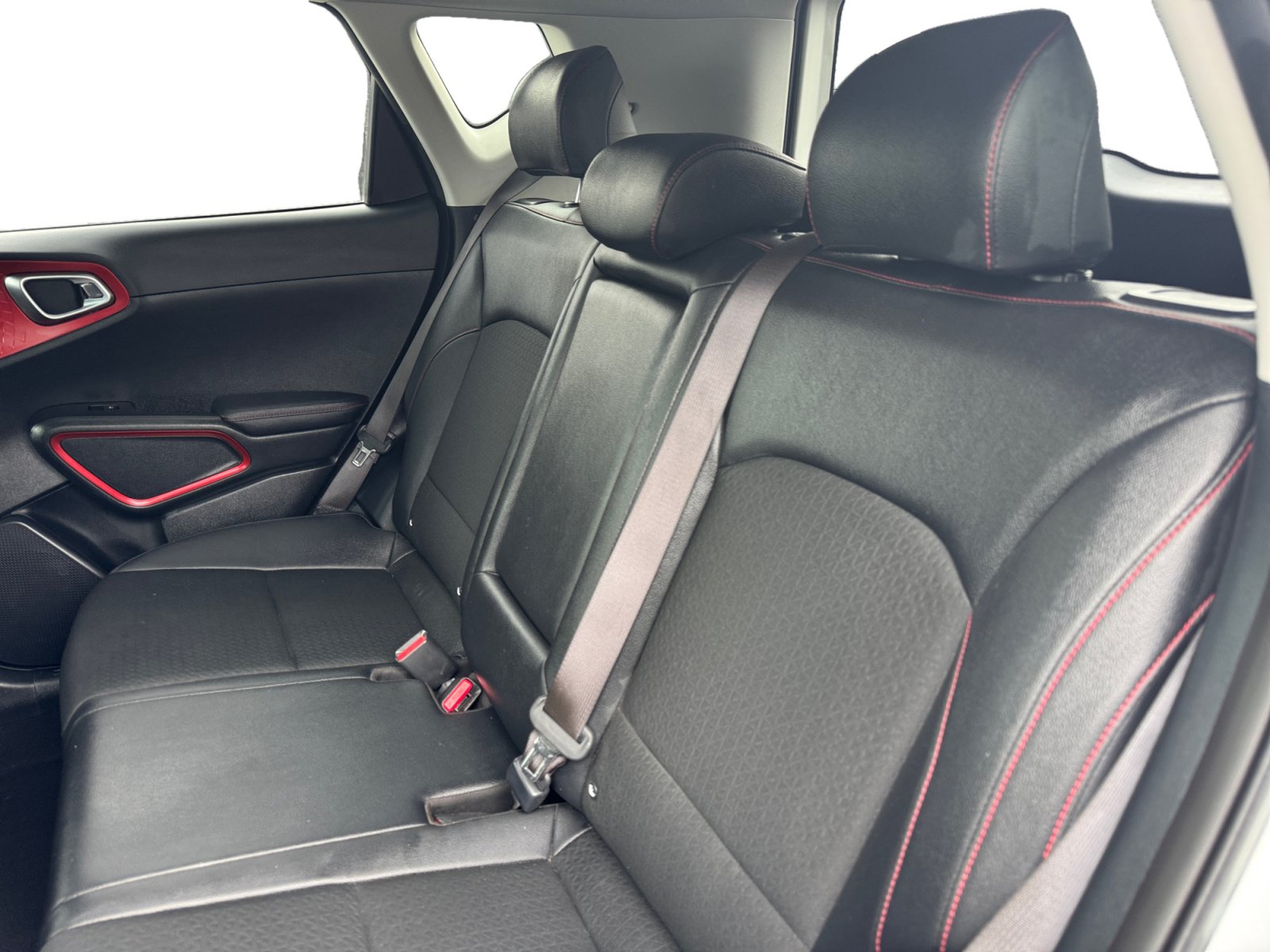 Used 2023 Kia Soul GT-Line FWD image 13