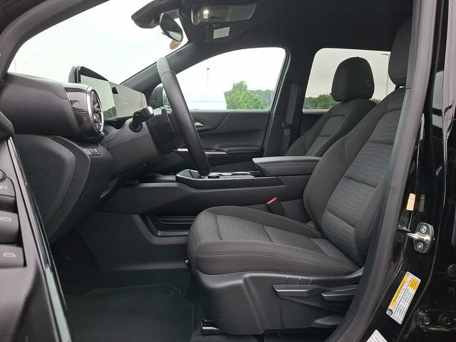 Used 2026 Chevrolet Equinox LT FWD image 13