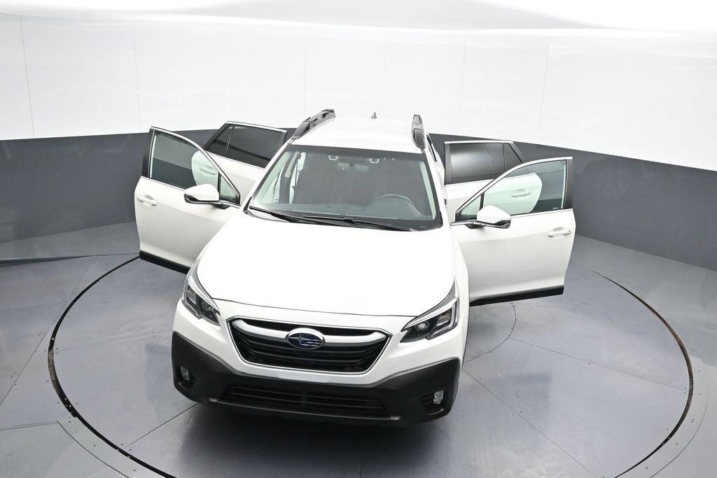 Used 2022 Subaru Outback Premium image 45