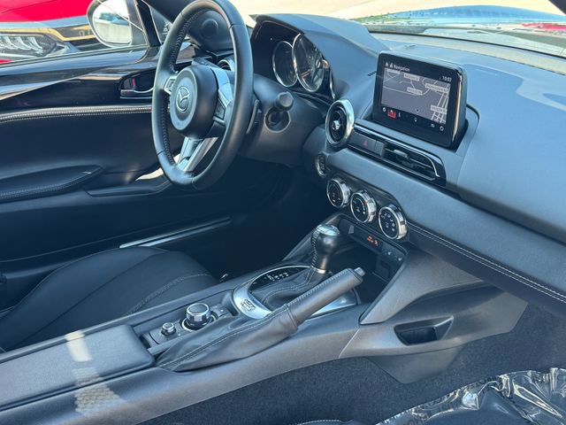 Used 2021 MAZDA MX-5 Miata Grand Touring RWD image 13