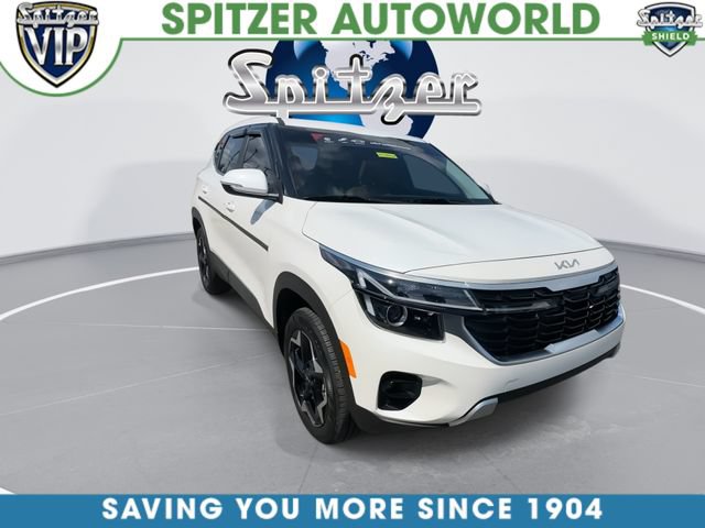 Certified 2025 Kia Seltos EX w/ EX Sunroof Package AWD/4WD image 2
