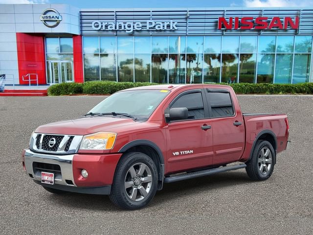 Used 2015 Nissan Titan SV w/ SV Value Truck Package RWD image 2