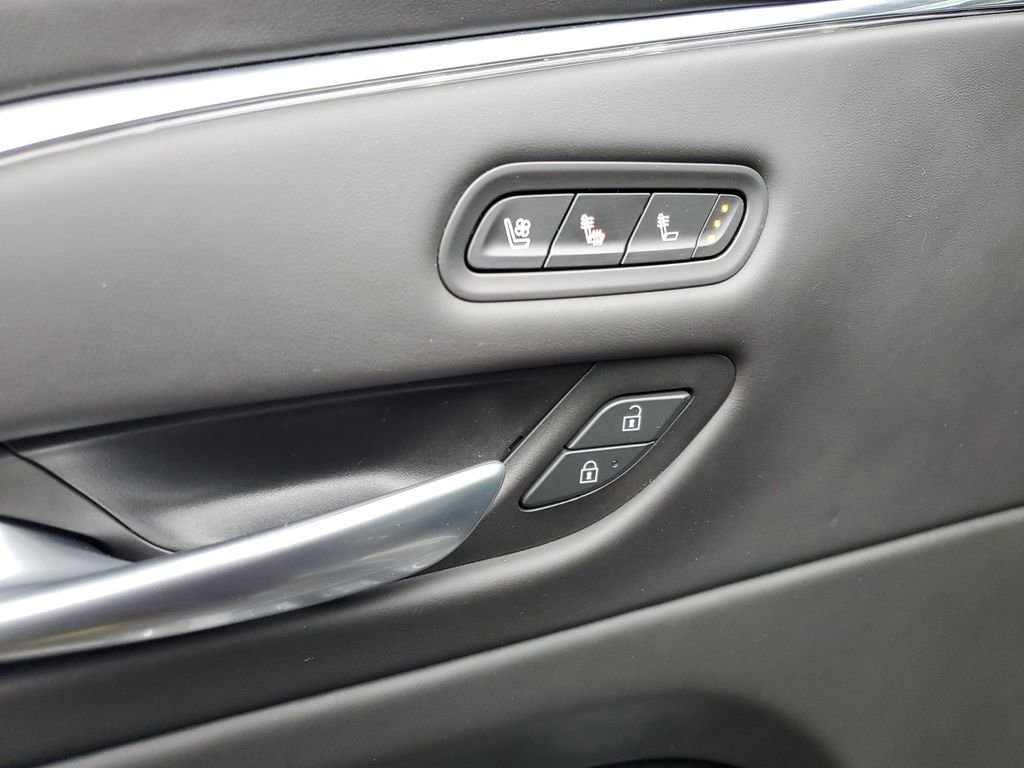 Used 2023 Cadillac Escalade ESV Sport Platinum w/ Heavy-Duty Trailer Package image 24