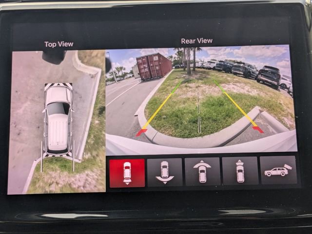 Used 2022 Jeep Grand Cherokee L Limited w/ Luxury Tech Group II RWD image 32