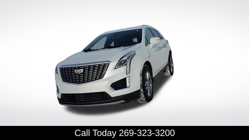 Used 2021 Cadillac XT5 Premium Luxury image 2