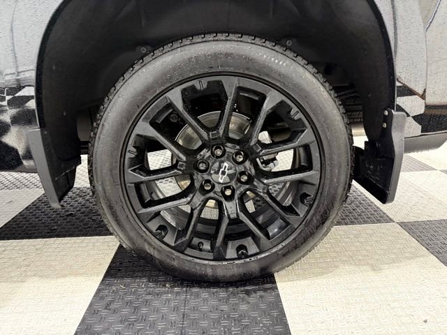Used 2025 Chevrolet Silverado 1500 High Country w/ High Country Premium Package image 11