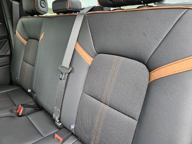 New 2026 GMC Canyon AT4 AWD/4WD image 15