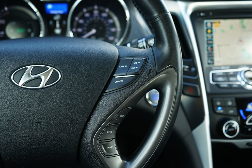 Used 2013 Hyundai Sonata Limited FWD image 29