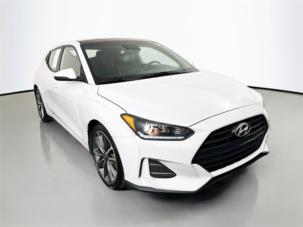 Used 2020 Hyundai Veloster 2.0 Premium video 1