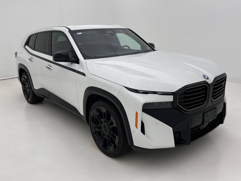 Used 2023 BMW XM AWD/4WD image 2