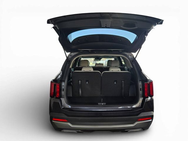 New 2026 Kia Sorento S w/ S Panoramic Sunroof Package FWD image 10