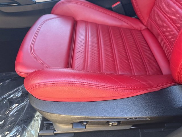 Used 2024 Alfa Romeo Stelvio Veloce image 13