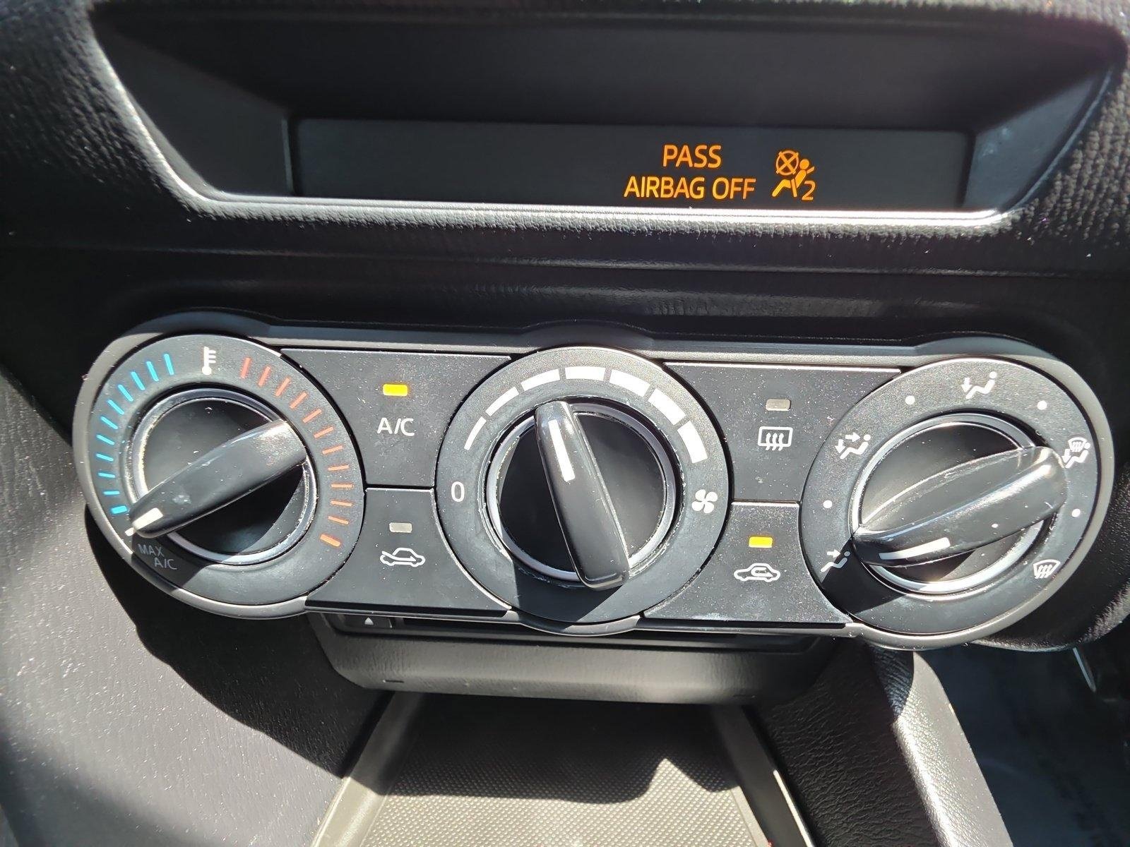 Used 2014 MAZDA MAZDA3 i Touring FWD image 26