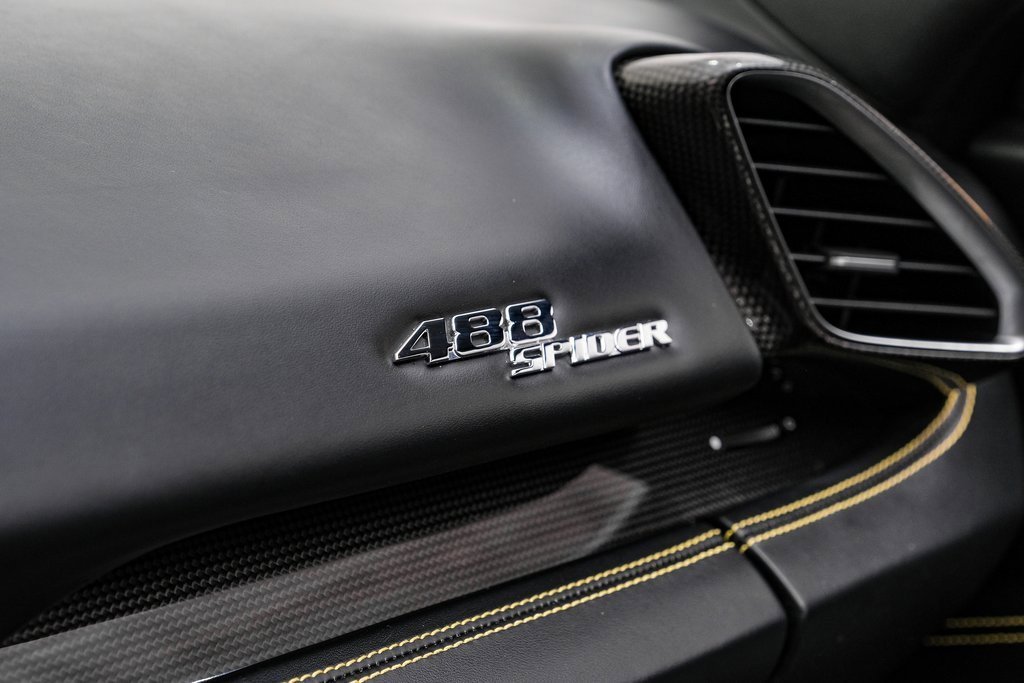 Used 2017 Ferrari 488 Spider image 29