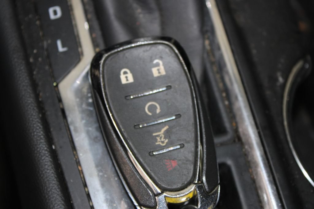 Used 2023 Chevrolet Equinox LT FWD image 31